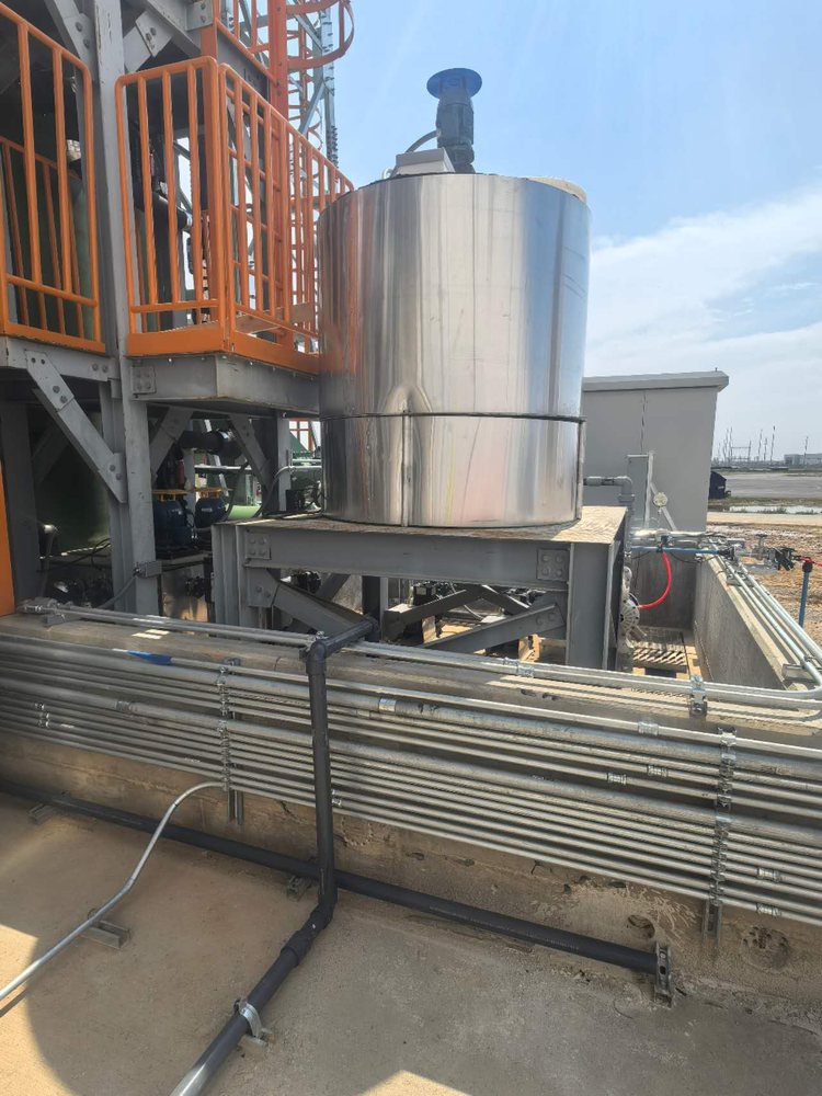 Industrial facility retrofit and demolition environment